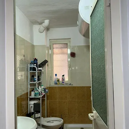 Enxhi * Tirana